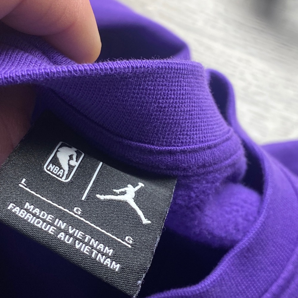 Jordan Sweatshirt Lakers LeBron James Men L Purple Cotton Blend NBA Jersey Style - Picture 5 of 12